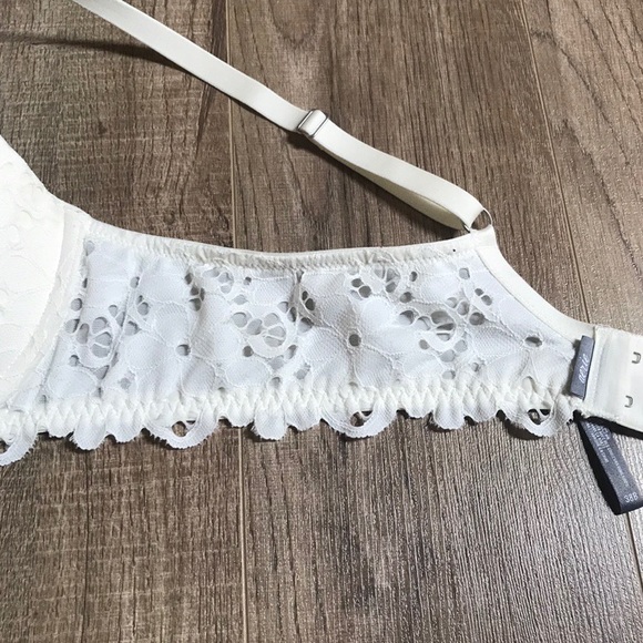 American Eagle Aerie White Lace Bra - Picture 2 of 4